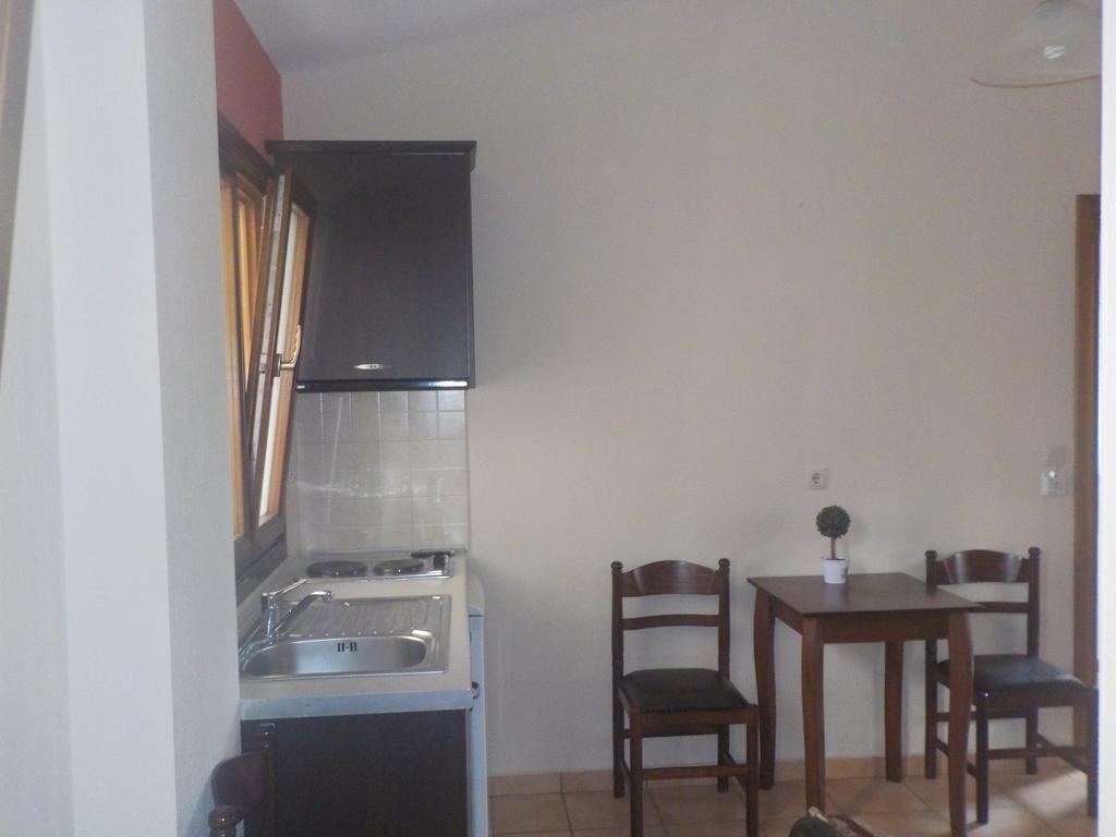 Pansion Fani Apartment Ouranoupoli Bagian luar foto